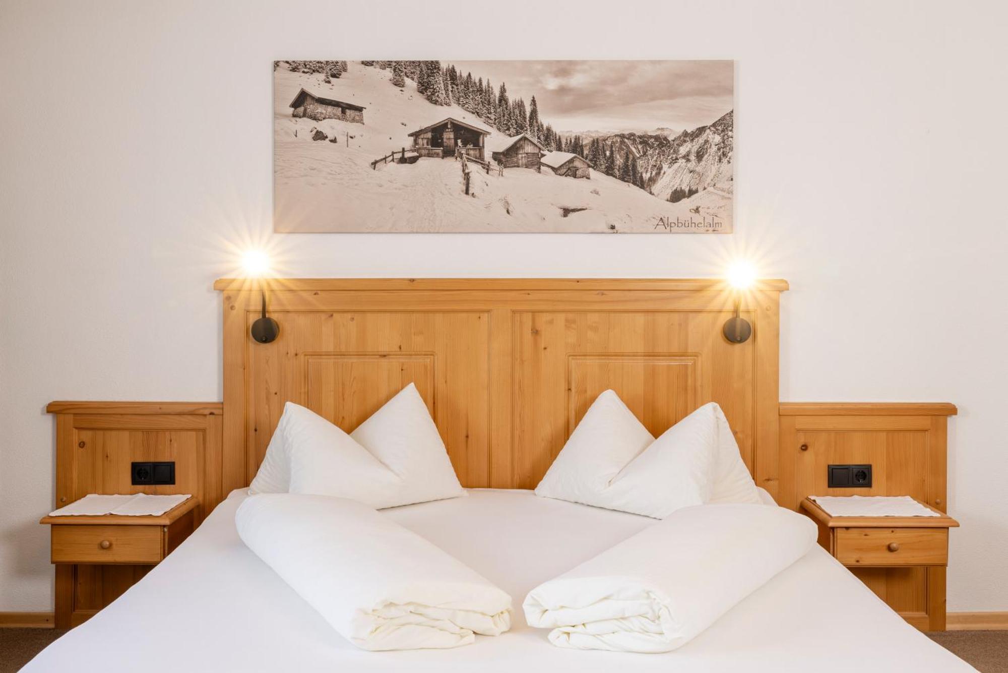 Restaurant Gaestehaus Wiesenheim Uderns Zewnętrze zdjęcie
